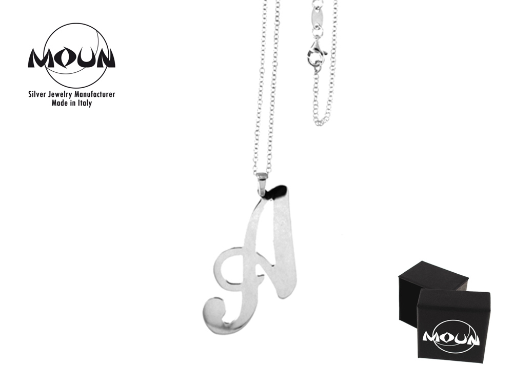 Generico Collana donna con nome Serena in acciaio in corsivo elegante girocollo regolabile anallergico color argento confezione regalo inclusa
