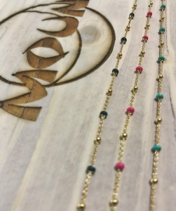 Girocollo in argento placcato oro con smalto colorato fucsia/tuchese/verde 